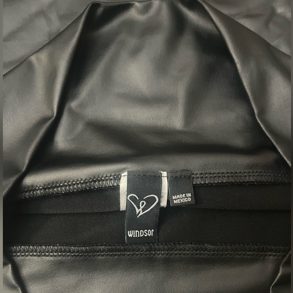 Windsor Skirt - Picture 3 of 5